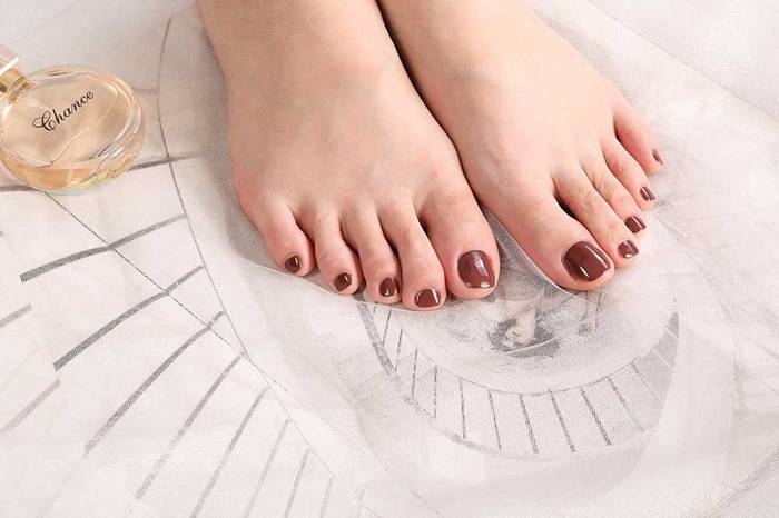 Understanding the Market for Feet Pics