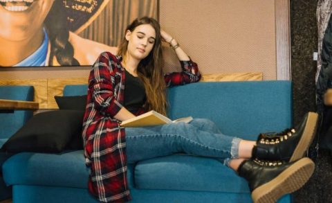 Statement Style Meets Retro Comfort