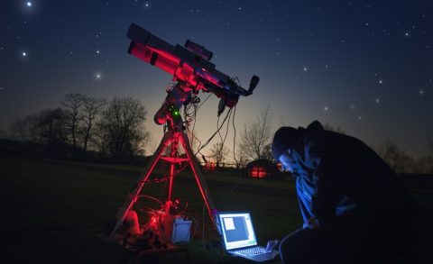 How an amateur astronomer uses a Facebook downloader to save telescope footage 1